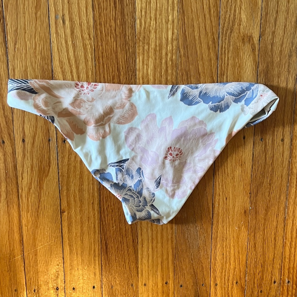 Tori Praver Floral Bikini Set - Picture 3 of 4